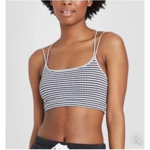 Colsie Striped Crop Tank Top Black White Gray Size M - Picture 4 of 9